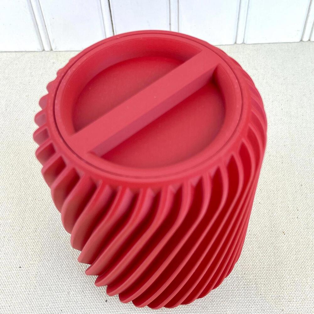 Swirl Lidded Storage Container, Ridged Storage Container, Organizer for a Desk - Picture 3 of 10